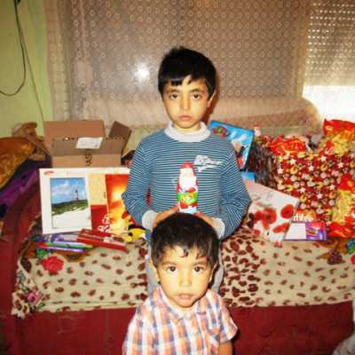 Karácsony előtt eljutottak az ajándékok a családokhoz és a centrumokba - alapítvány, adó 1%, támogatás