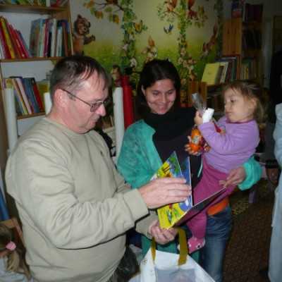 Karácsonyi ünnepség DE OEC gyermekhematológián - adó, 1%, alapítvány, támogatás