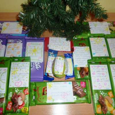 Érkeznek a „cipősdoboznyi szeretet” ajándékai és a csokoládék 2016 - alapítvány, adó 1%, támogatás