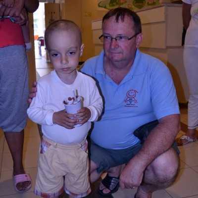 Kedves hűtő mágnes csacsik, és Hajdú Coopnál vásárolt fagyifinomságok a melegben - alapítvány, adó 1%, támogatás