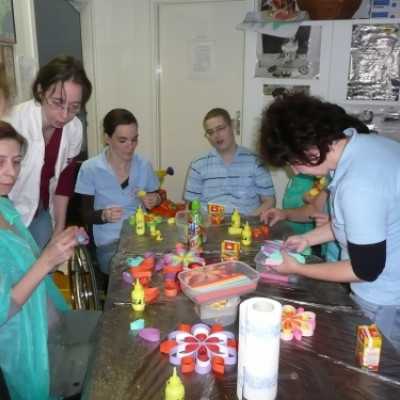 Kézműves foglalkozás 11.10.25 - adó, 1%, alapítvány, támogatás