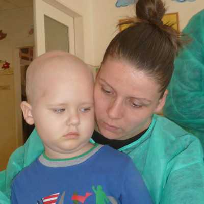 Kézműves foglalkozás Debrecenben a Gyermek Hematológián - adó, 1%, alapítvány, támogatás