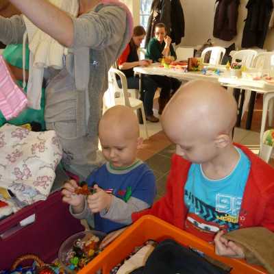 Kézműves foglalkozás Debrecenben a Gyermek Hematológián - adó, 1%, alapítvány, támogatás