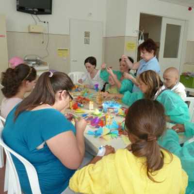 Kézműves foglalkozás a gyermekklinikán! - adó, 1%, alapítvány, támogatás