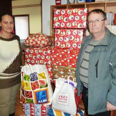 Érkeznek a „cipősdoboznyi szeretet” ajándékai és a csokoládék 2016 - alapítvány, adó 1%, támogatás