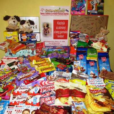 Érkeznek a „cipősdoboznyi szeretet” ajándékai és a csokoládék 2018 - alapítvány, adó 1%, támogatás