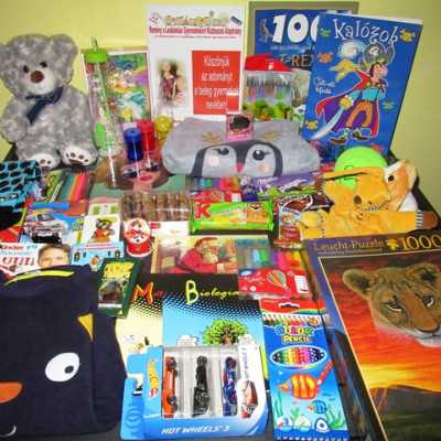 Érkeznek a „cipősdoboznyi szeretet” ajándékai és a csokoládék 2018 - alapítvány, adó 1%, támogatás