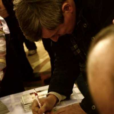 Megemlékezés mécsesgyújtással a leukémiás és daganatos beteg gyermekekért - adó, 1%, alapítvány, támogatás