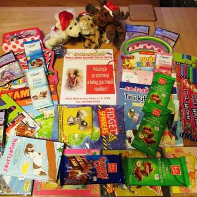 Érkeznek a „cipősdoboznyi szeretet” ajándékai és a csokoládék 2017 - alapítvány, adó 1%, támogatás