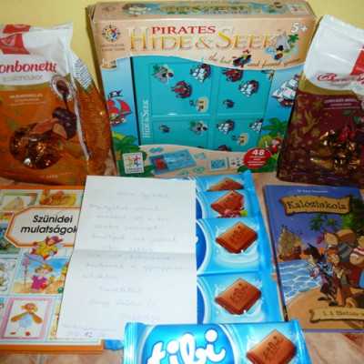Érkeznek a „cipősdoboznyi szeretet” ajándékai és a csokoládék 2016 - alapítvány, adó 1%, támogatás