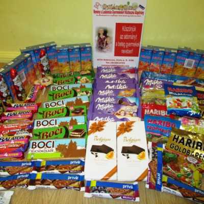 Érkeznek a „cipősdoboznyi szeretet” ajándékai és a csokoládék 2017 - alapítvány, adó 1%, támogatás