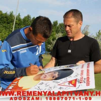 Nemes célt szolgált az Ibrányban rendezett mérkõzés! - adó, 1%, alapítvány, támogatás