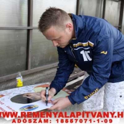 Nemes célt szolgált az Ibrányban rendezett mérkõzés! - adó, 1%, alapítvány, támogatás