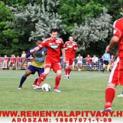 Nemes célt szolgált az Ibrányban rendezett mérkõzés! - adó, 1%, alapítvány, támogatás