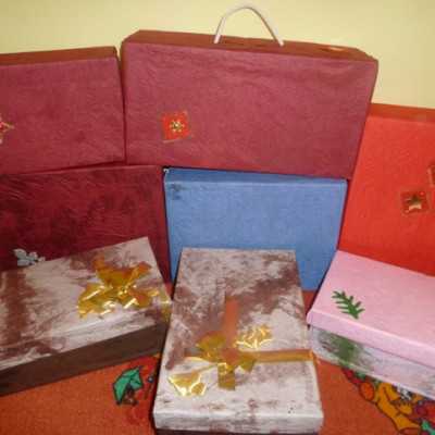 Érkeznek a „cipősdoboznyi szeretet” ajándékai és a csokoládék 2016 - alapítvány, adó 1%, támogatás