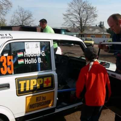 Salakshow Debrecen - adó, 1%, alapítvány, támogatás