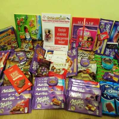 Érkeznek a „cipősdoboznyi szeretet” ajándékai és a csokoládék 2017 - alapítvány, adó 1%, támogatás