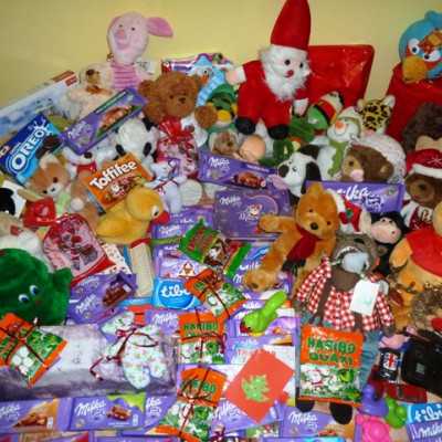 Érkeznek a „cipősdoboznyi szeretet” ajándékai és a csokoládék 2016 - alapítvány, adó 1%, támogatás