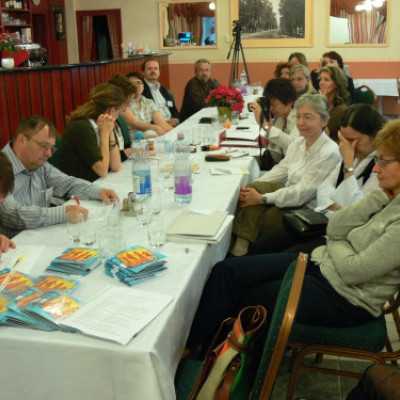 Segítõ Szakemberek IV. Országos Konferenciája - adó, 1%, alapítvány, támogatás