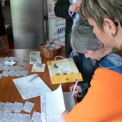 Segítõ Szakemberek IV. Országos Konferenciája - adó, 1%, alapítvány, támogatás