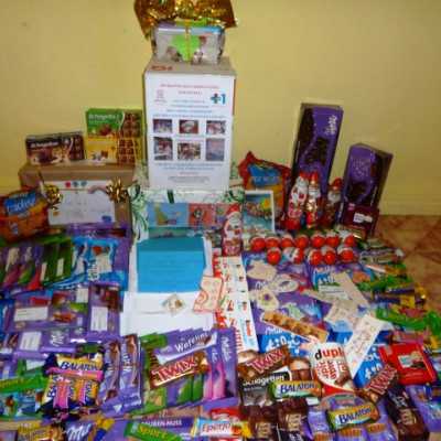 Érkeznek a „cipősdoboznyi szeretet” ajándékai és a csokoládék 2016 - alapítvány, adó 1%, támogatás