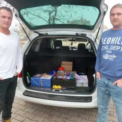 Érkeznek a „cipősdoboznyi szeretet” ajándékai és a csokoládék 2016 - alapítvány, adó 1%, támogatás