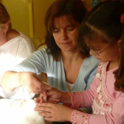 Szüreti foglalkozás a Remény Kuckóban - adó, 1%, alapítvány, támogatás