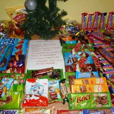 Érkeznek a „cipősdoboznyi szeretet” ajándékai és a csokoládék 2016 - alapítvány, adó 1%, támogatás