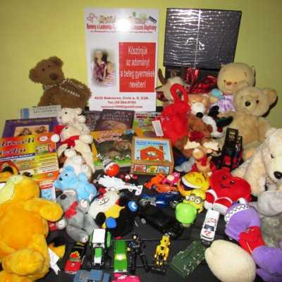 Érkeznek a „cipősdoboznyi szeretet” ajándékai és a csokoládék 2018 - alapítvány, adó 1%, támogatás