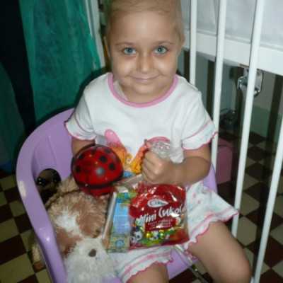 Ügyes kezek a DE OEC Gyermekklinikán - adó, 1%, alapítvány, támogatás