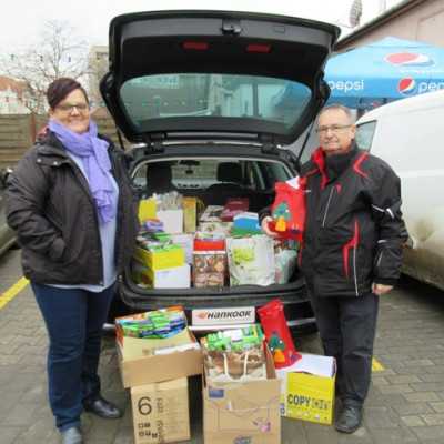 Érkeznek a „cipősdoboznyi szeretet” ajándékai és a csokoládék 2019 december - alapítvány, adó 1%, támogatás