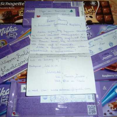 Érkeznek a „cipősdoboznyi szeretet” ajándékai és a csokoládék 2016 - alapítvány, adó 1%, támogatás