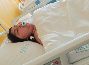 Florina egy ritka súlyos betegségben szenved!