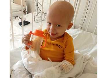 Jázmin daganattal küzd, külföldi gyógykezelésére gyűjtünk!