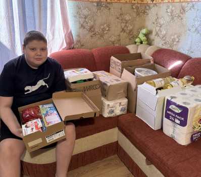 Meglátogattuk Patrikot, élemiszer és tisztálkodási csomaggal érkeztünk!